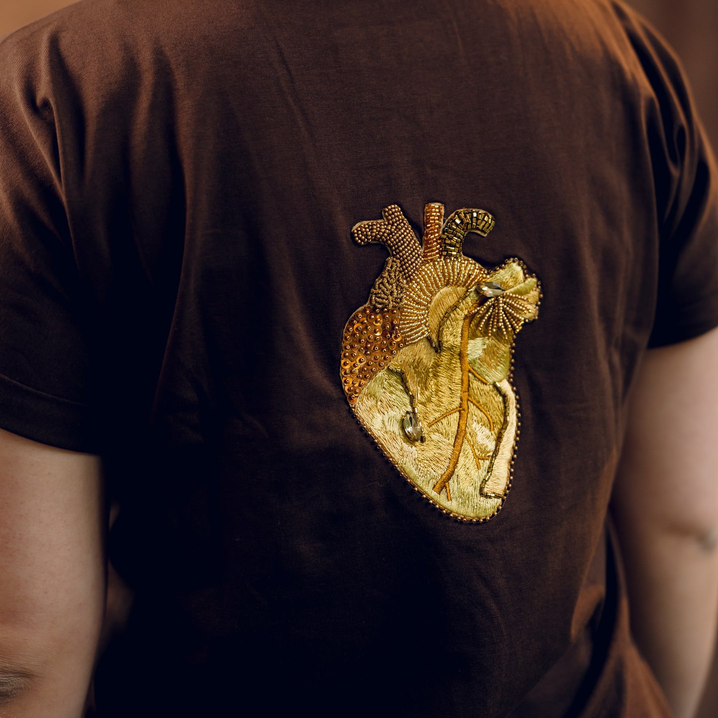 Embroidered T-Shirt Moyo XL