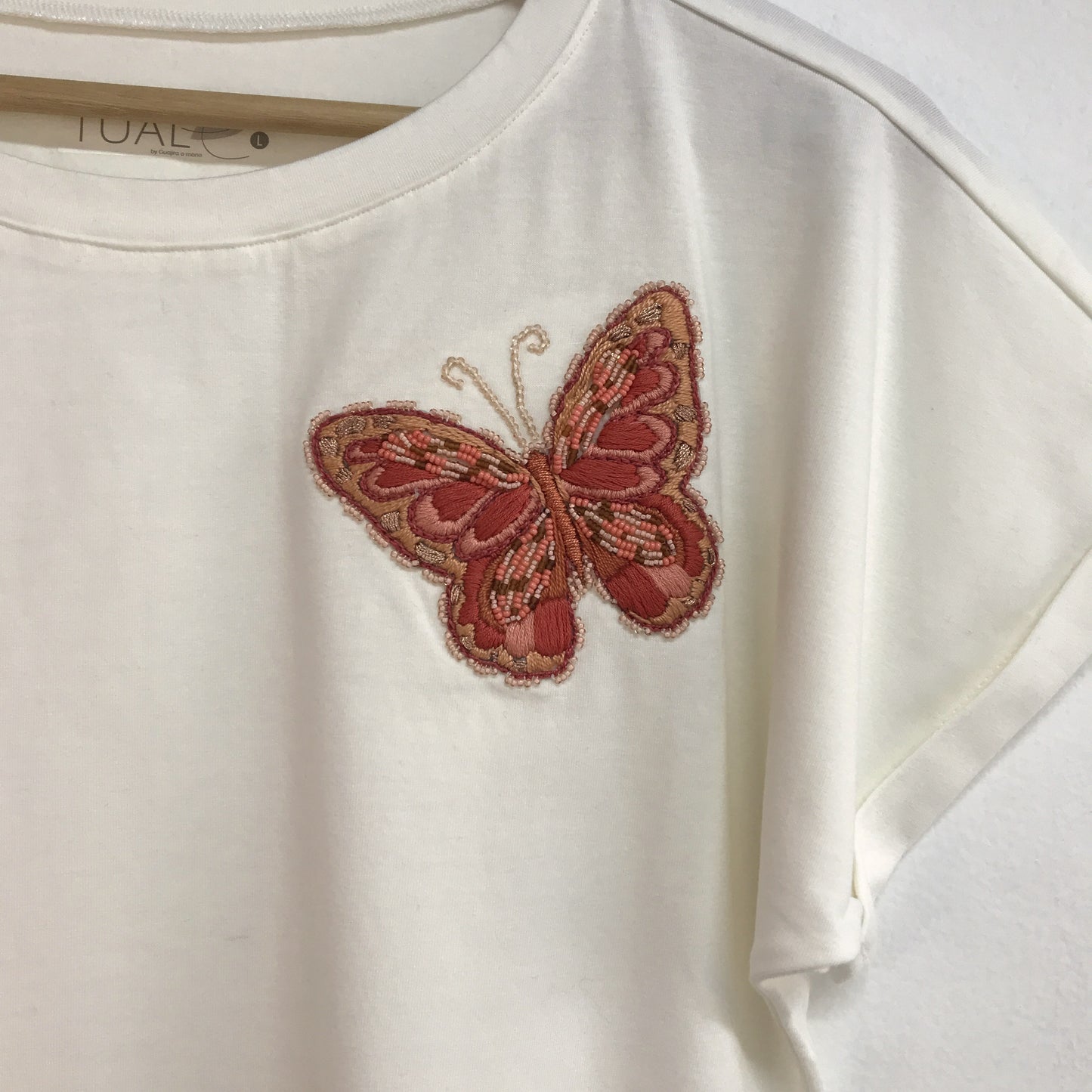 Embroidered T-Shirt Mariposa Reina