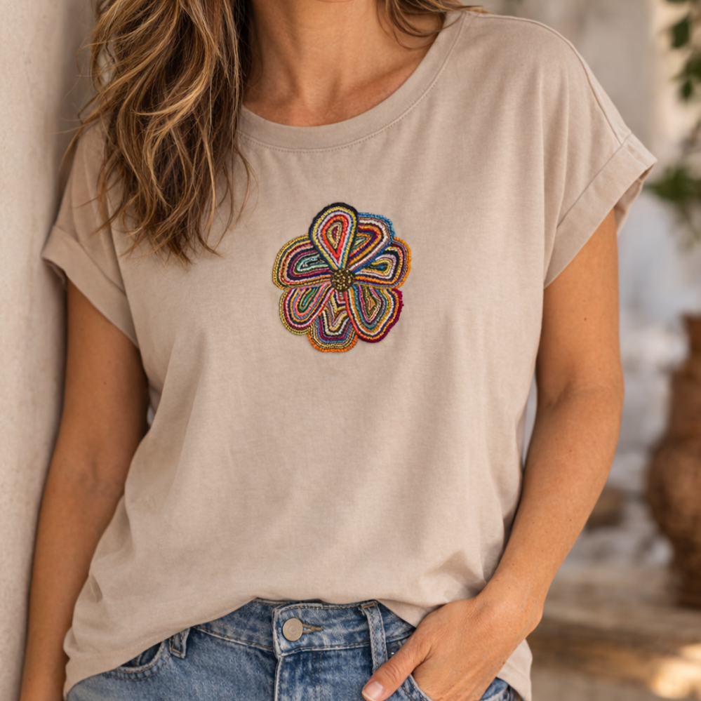 Embroidered T-Shirt Flor Pop