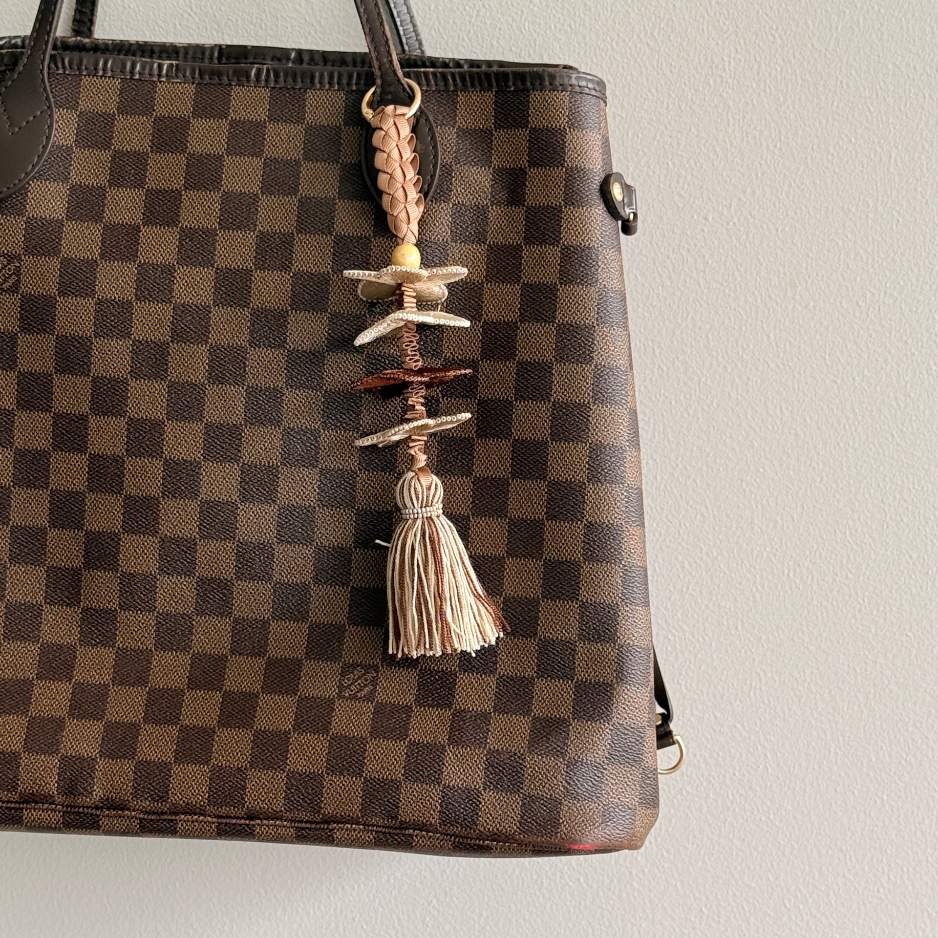 Kawi Bag Charm