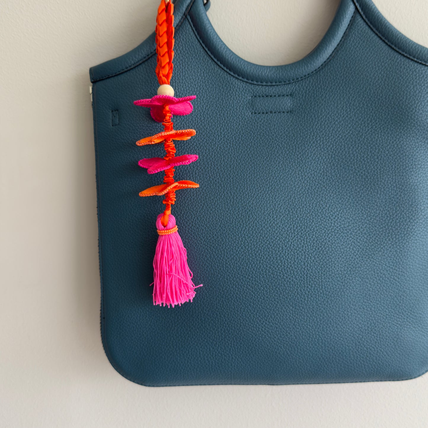 Kawi Bag Charm