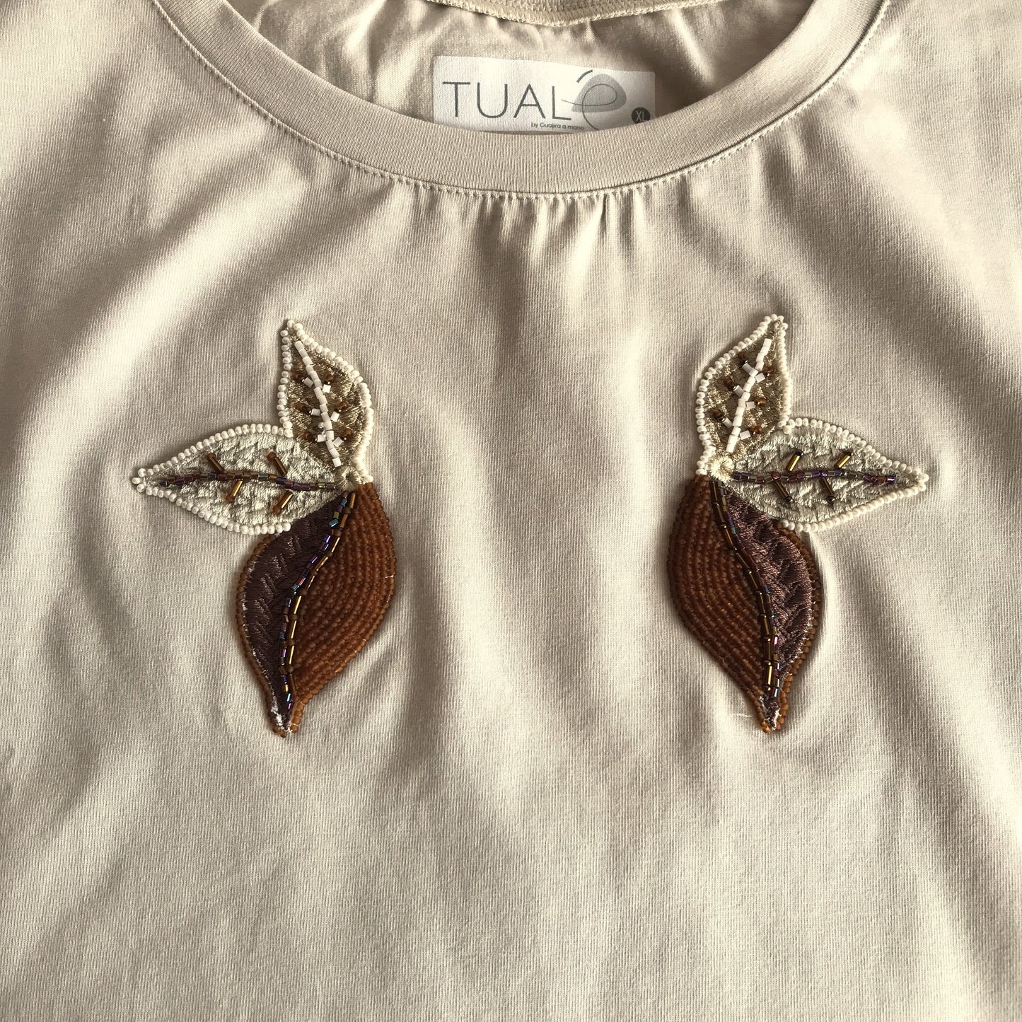 Embroidered T-Shirt Pinacea