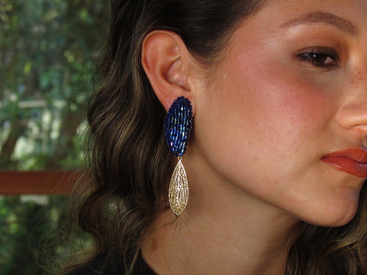 REMIS LEAF EARRINGS